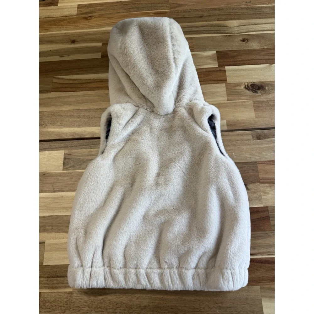 Zara look fluffy